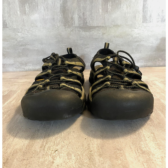 Keen Newport H2 Shoes Mens Size 9 Black Tan Waterproof Hiking Sandals Outdoor